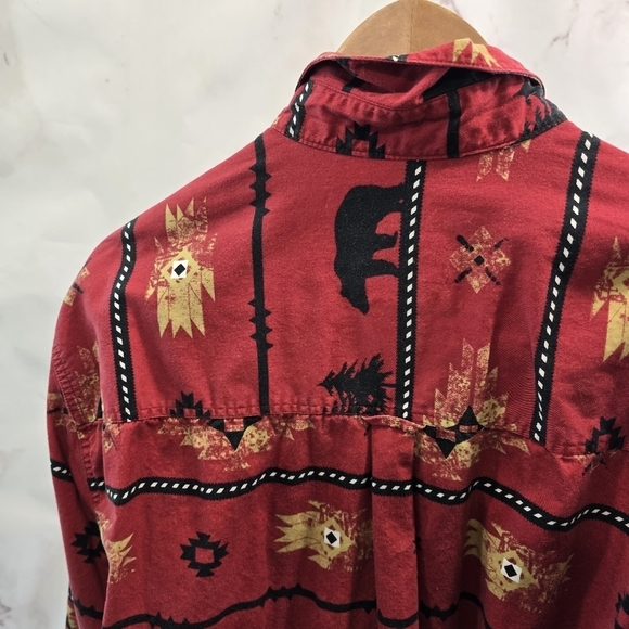 Outdoor Life Shirt Mens Large Red Camp Bear Tree Southwestern Aztec Button Down - Picture 5 of 9